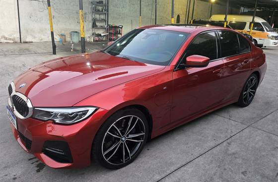 BMW 330e 2.0 16V TURBO HÍBRIDO M SPORT AUTOMÁTICO